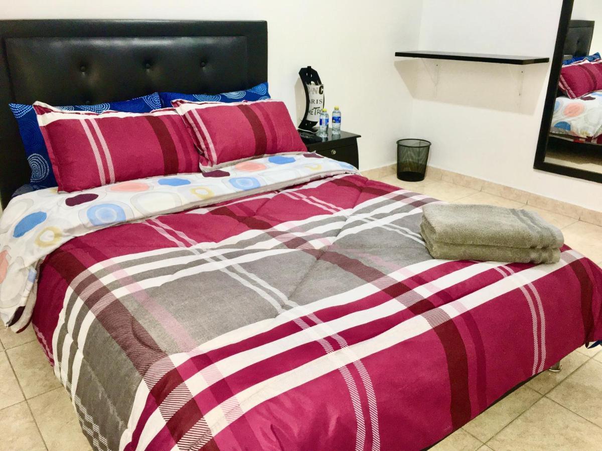 Habitación en casa particular Dorado Airport Rooms&apartments *
